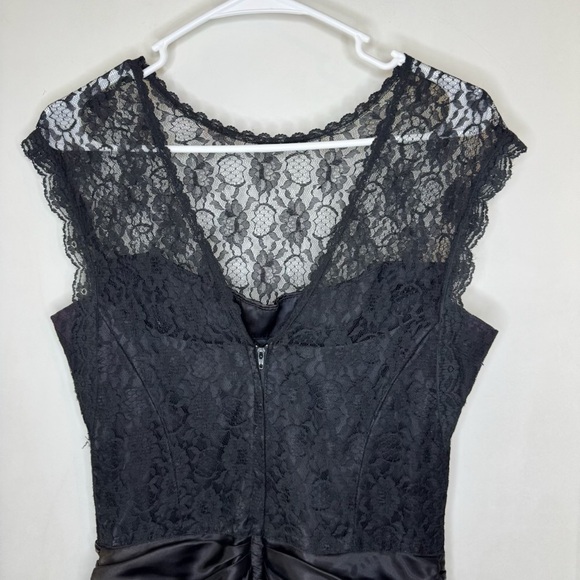 Vintage Gunne Sax Black Lace Dress - Picture 5 of 11